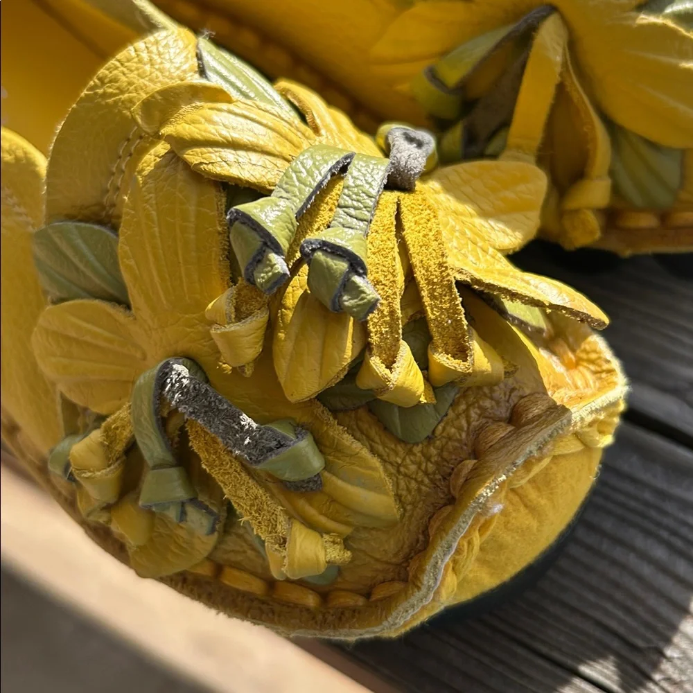 Socofy Women’s Leather Flex Slip On Floral Shoes size 8 - Yellow and Green - Picture 2 of 13